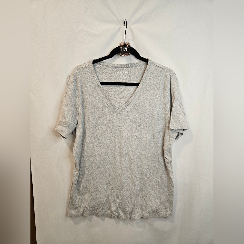 020 Lands End Soft Grey/Gray Tee Size 1XL